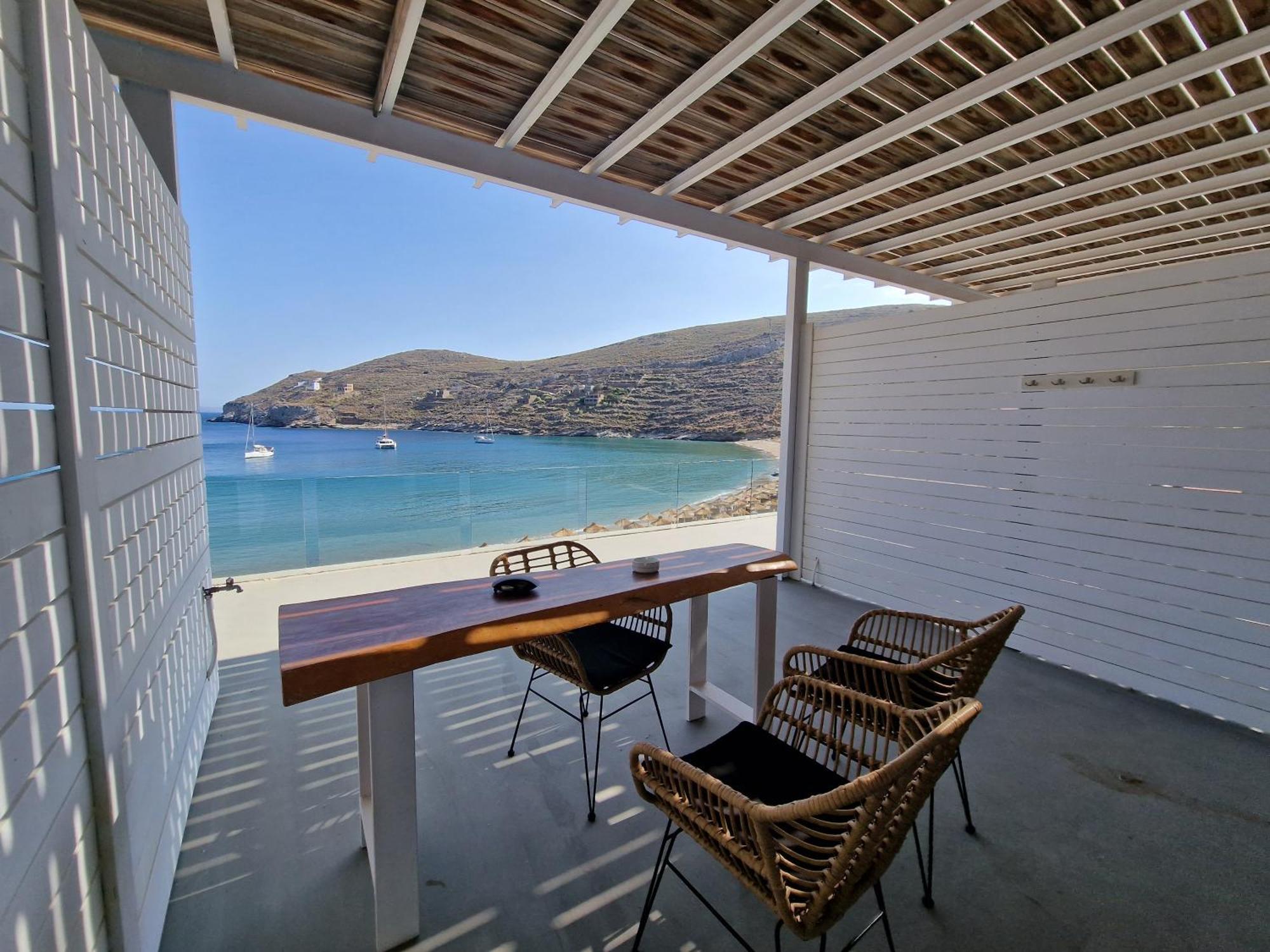 Spathi Beach Suites Kea Habitación foto