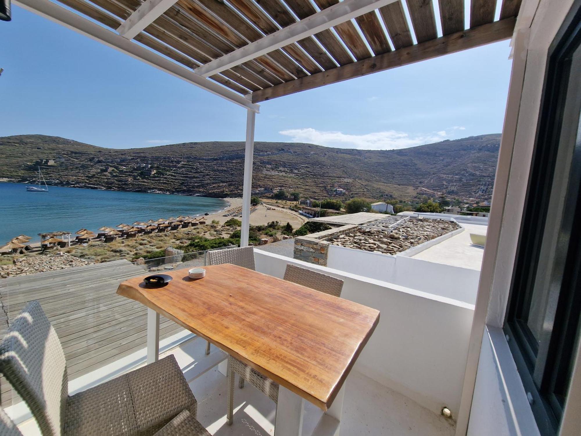 Spathi Beach Suites Kea Habitación foto